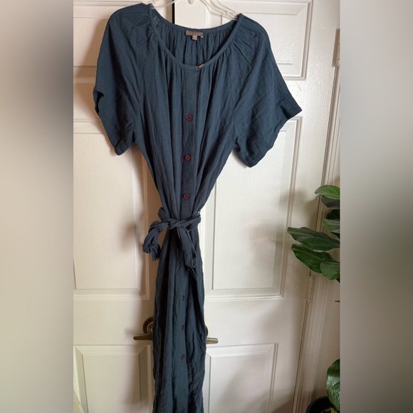 Lilla P Dresses & Skirts - Lilla P Cotton Blue Button-Down Dress sz M Classic Scandi Girl Lagom Normcore